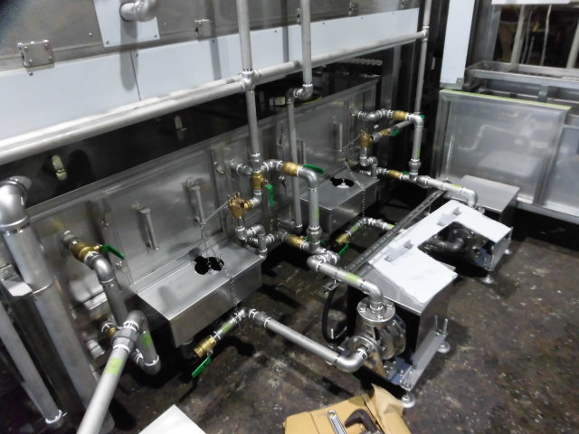 食品工場の配管